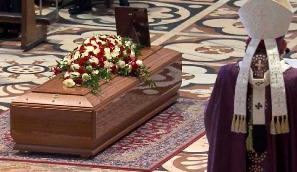 Funerali Silvio Berlusconi: mons. Delpini (Milano), “è un uomo e ora incontra Dio”