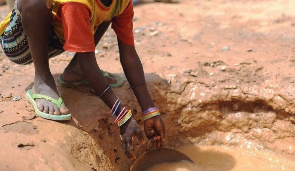 Camerun, un sacco di miglio per i più fragili: i missionari contro la fame