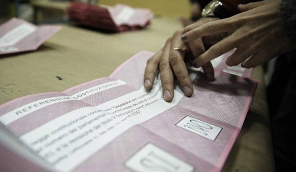 L'Italia resta un paese diviso e complesso. Ora la parola a Mattarella