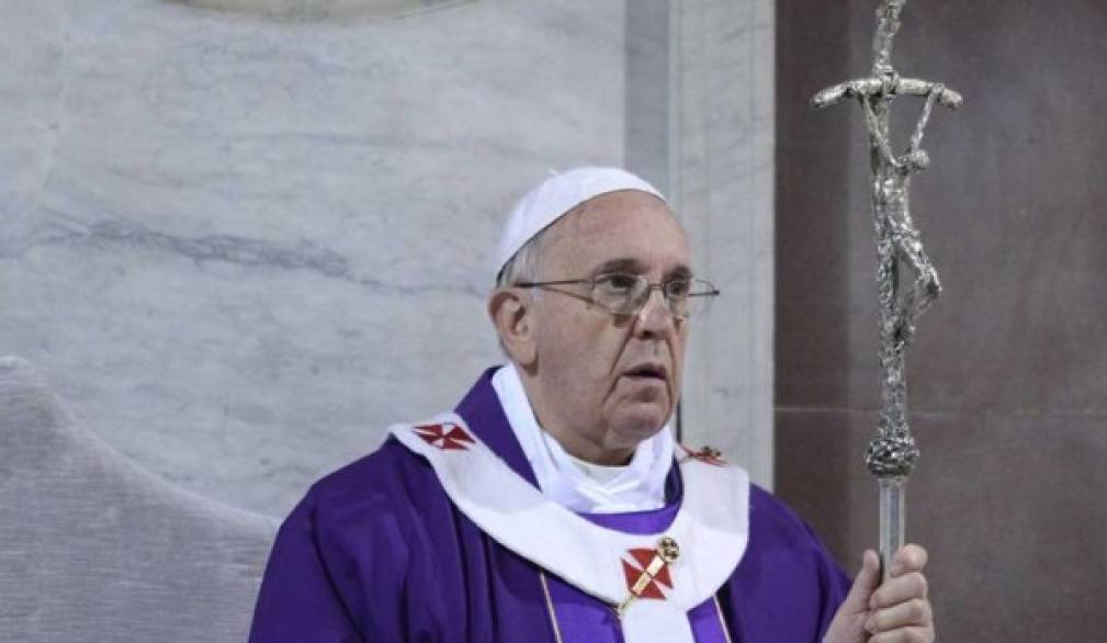 Il Papa ai cardinali nel giorno del compleanno: "La vecchiaia è sede di saggezza"