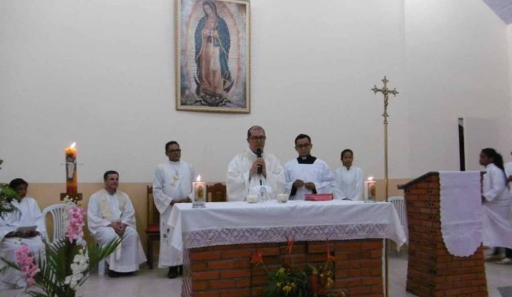A Santa Monica (Manaus) dedicato l'altare della nuova chiesa