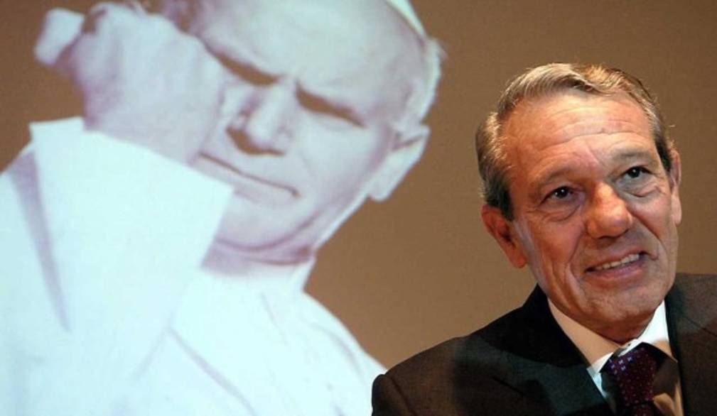 Navarro Valls: la sua sintonia con i settimanali diocesani