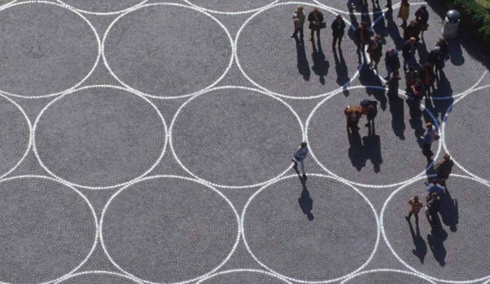 Esclusi contro élite: le fratture sociali nell'analisi del voto