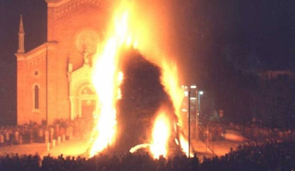 Torna la polemica sui panevin e l'inquinamento