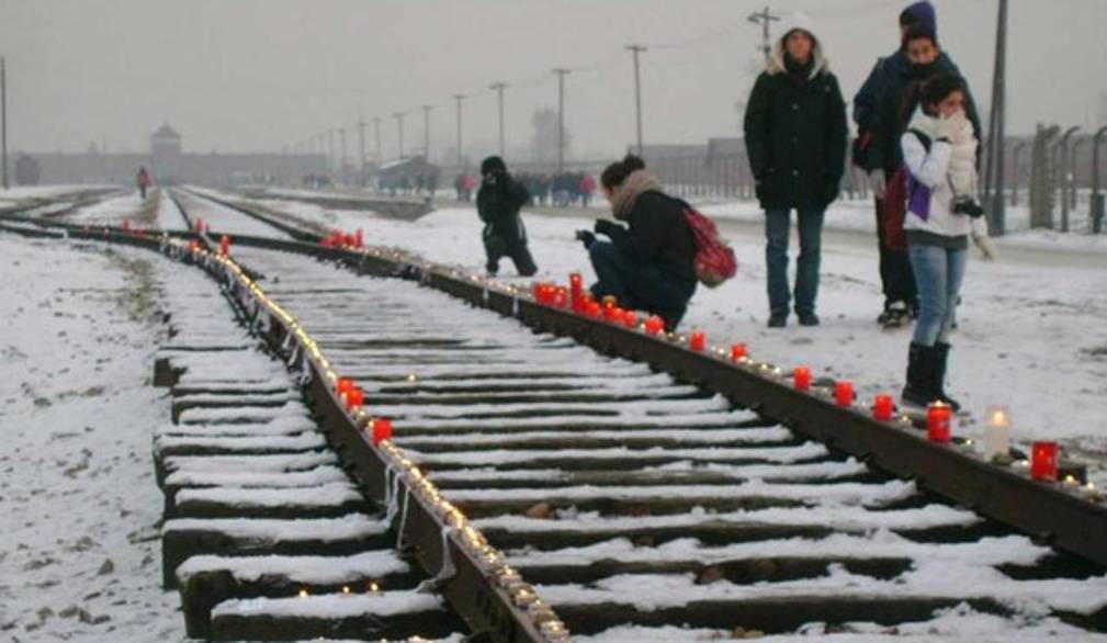 La Memoria inizia a scuola