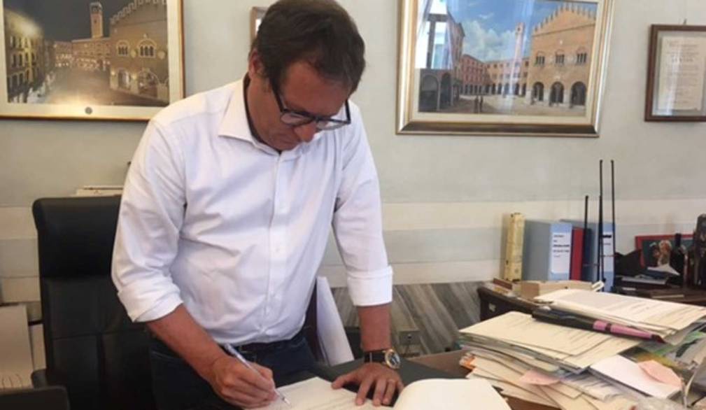 Giardini di Sant'Andrea: Manildo vieta la vendita di alcolici nella fascia oraria più a rischio