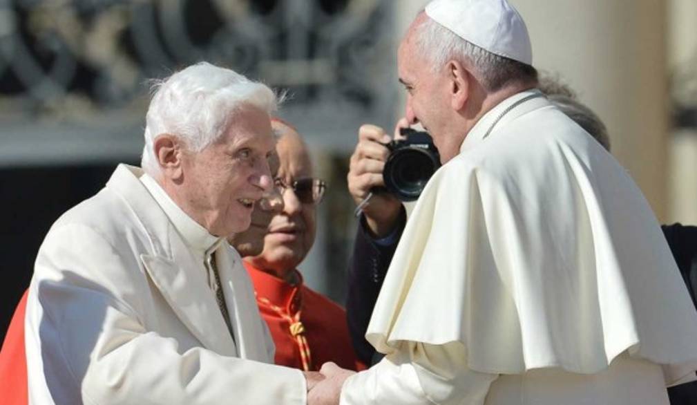 Benedetto XVI: continuità interiore tra il mio pontificato e quello di Francesco