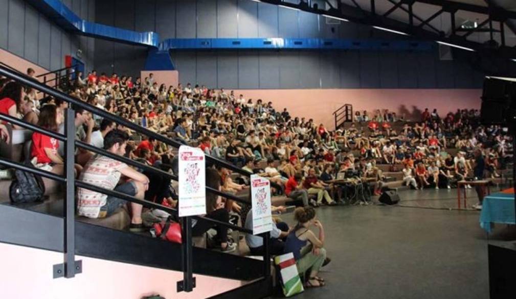 Mirano: "Festa di sguardi" per una scuola - ponte
