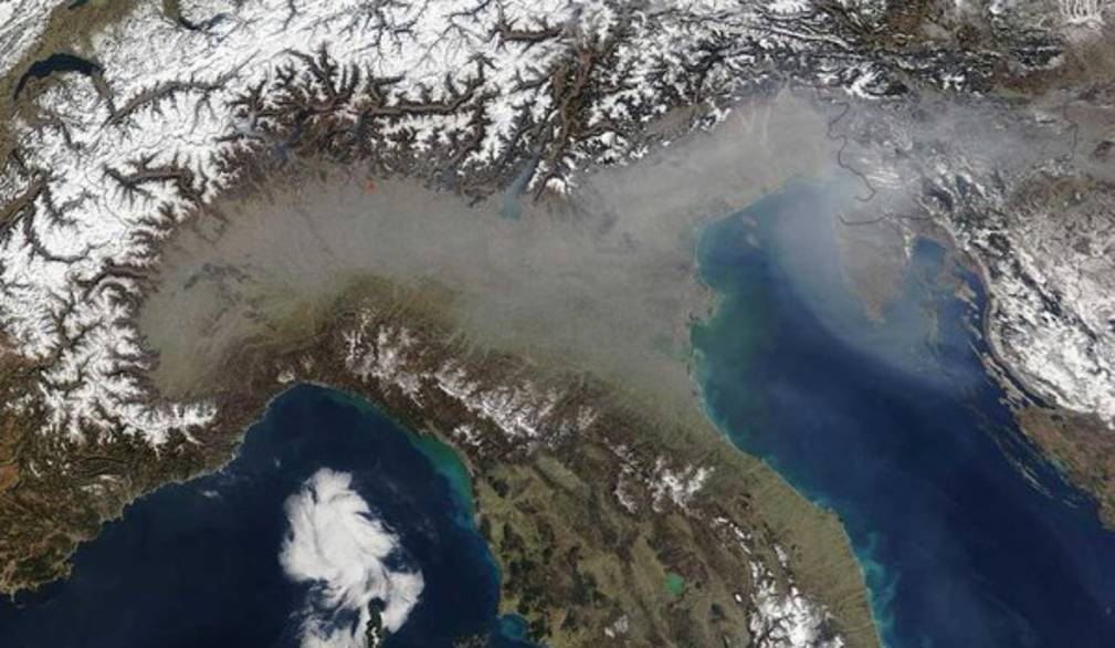 Lo smog uccide, l'Europa corre ai ripari. E il Veneto?