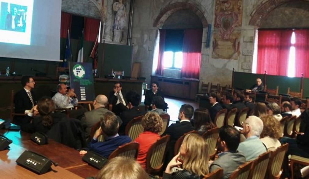 Farinetti a Treviso: serve un "marchio Italia"