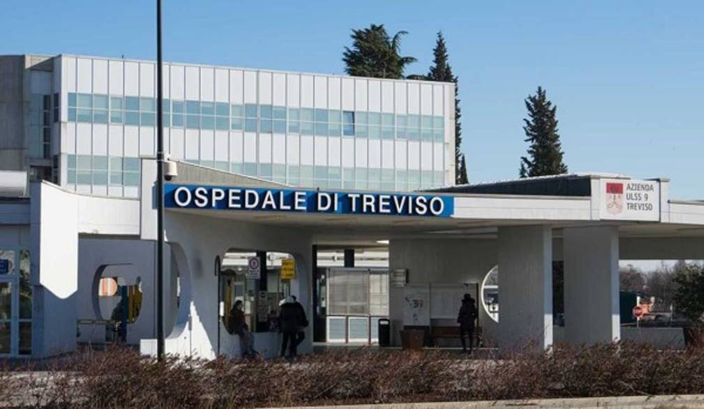 Estate in corsia, reparti in sofferenza