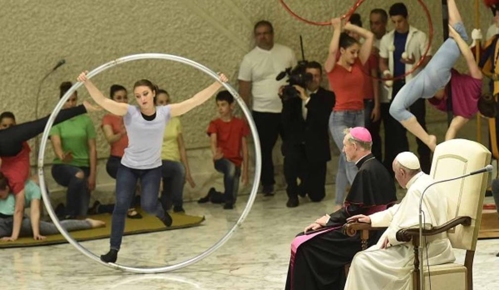 Il Papa ai circensi: "Voi fate grandi cose, siete artigiani della festa"