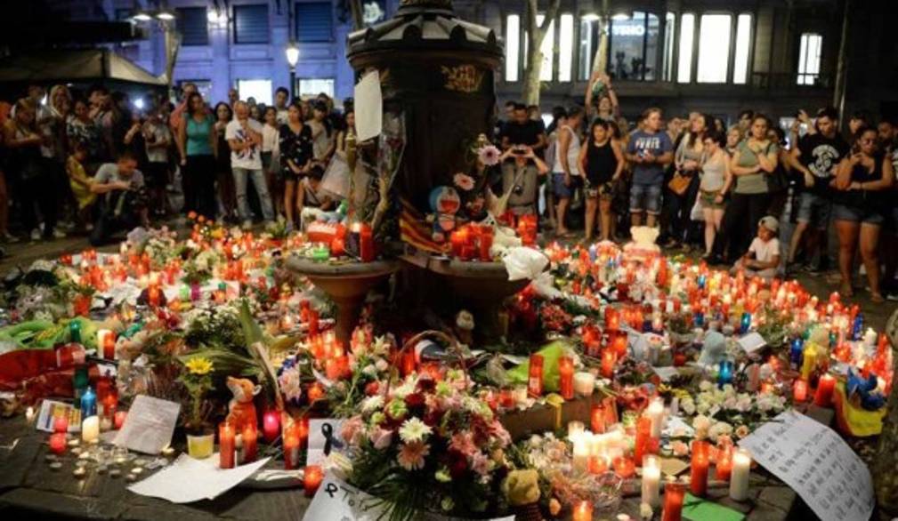 Attentati in Spagna, il vescovo di Vicenza sulla morte di Luca Russo: "Non è possibile diventare strumenti di morte e di odio appellandosi al nome di Dio"