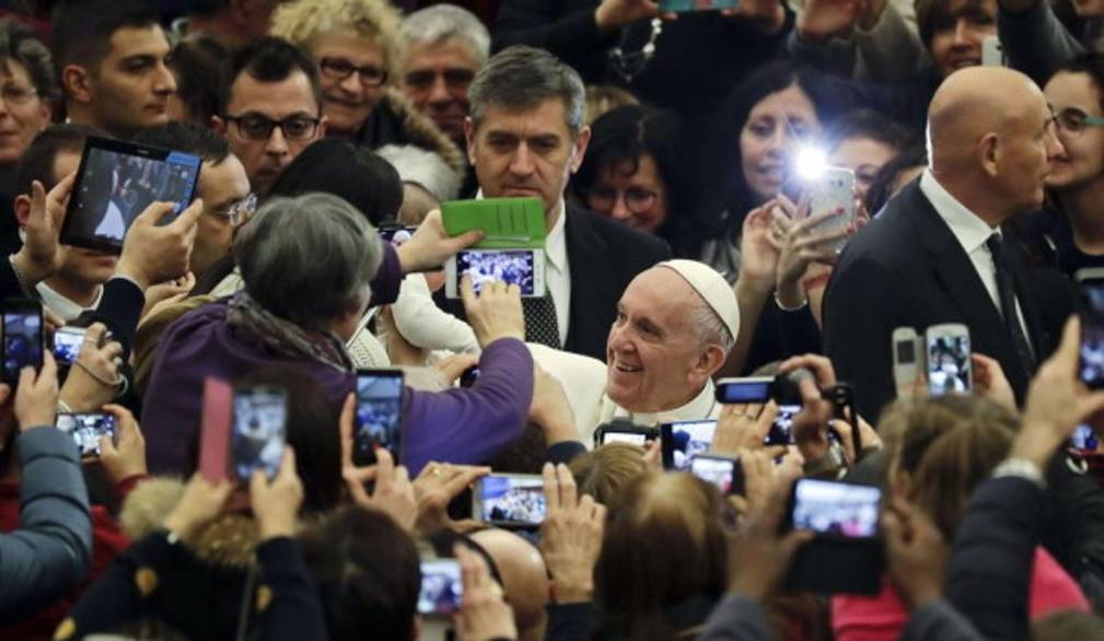 Il Papa ai terremotati: ricostruire senza perdere la capacità di sognare