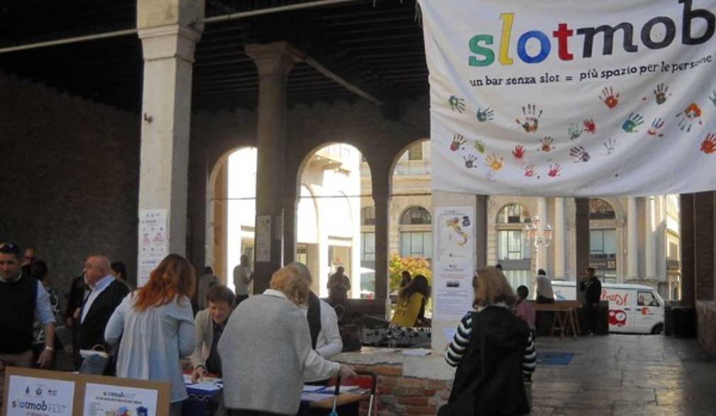 Slotmob premia i bar anti-azzardo