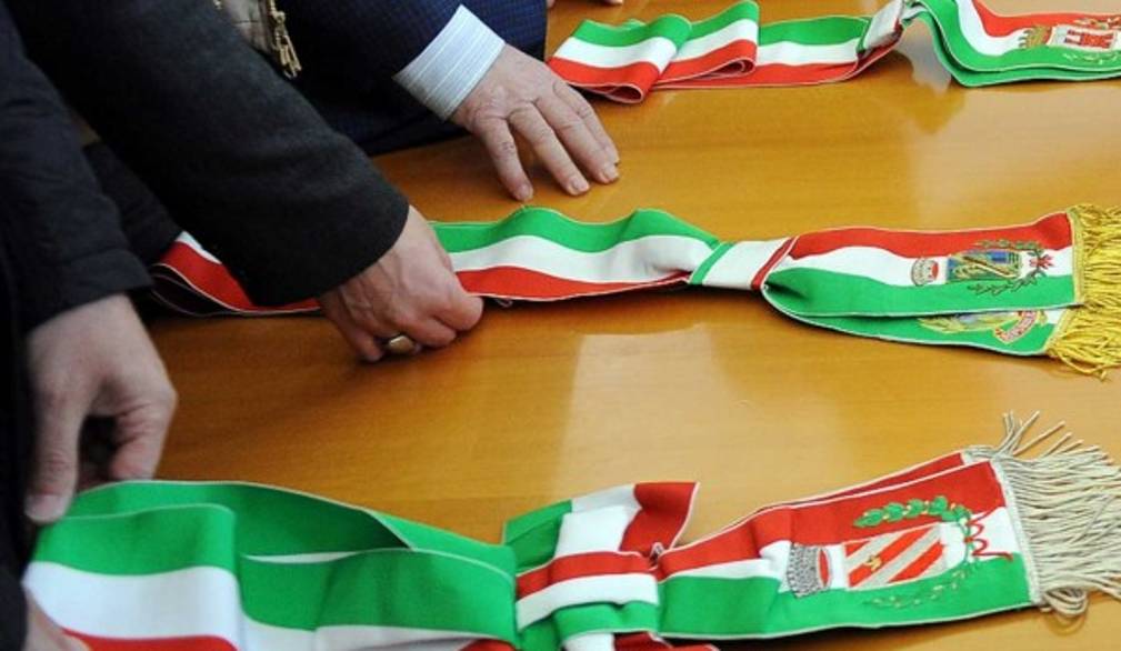 Amministrazioni vietate per i liberi professionisti? Scatta l'interrogazione