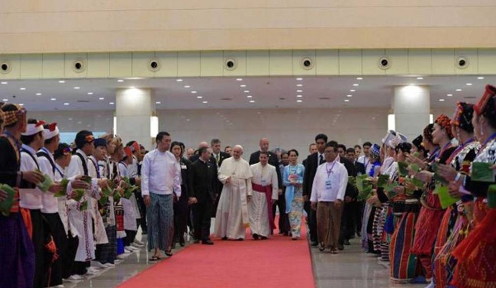 "Il futuro del Myanmar dev'essere la pace"
