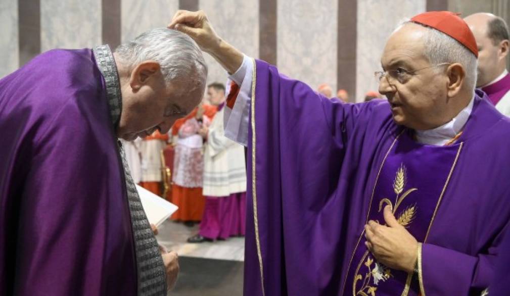 Papa Francesco: Messa delle Ceneri, “ritornare all’essenziale”