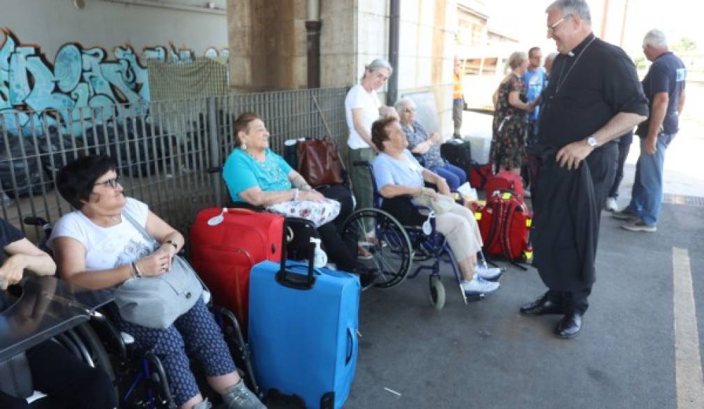 255 pellegrini da Treviso a Lourdes con il Vescovo