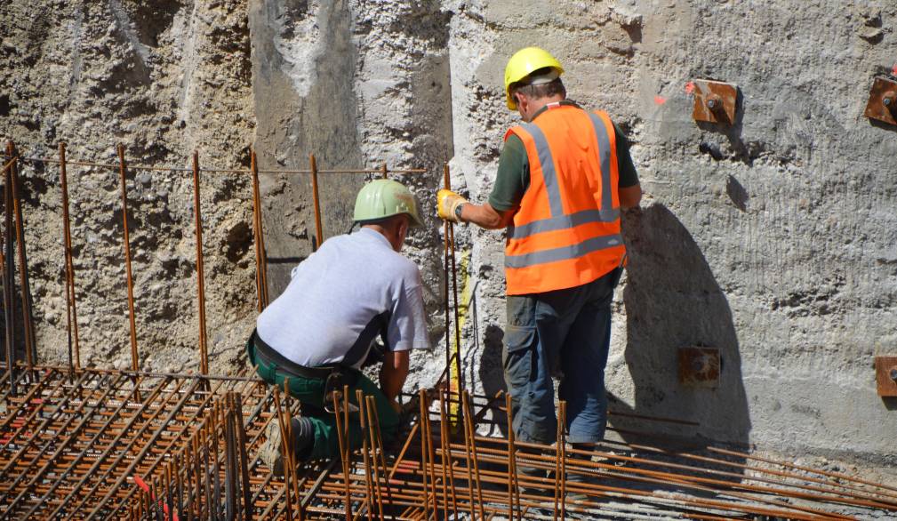 Nella Marca calano gli stranieri, ma lavorano di più