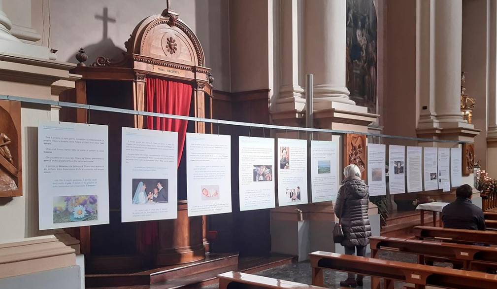 Camposampiero: approfondita la testimonianza di vita di Chiara Corbella Petrillo. Una mostra in chiesa