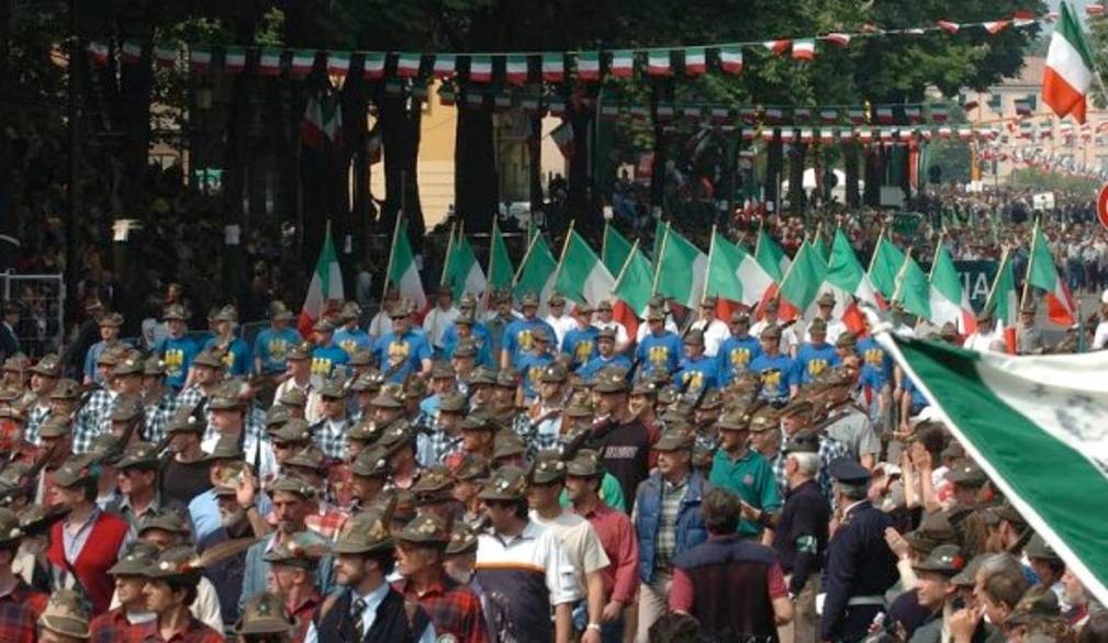 Adunata ad Asolo per la sezione Ana di Treviso