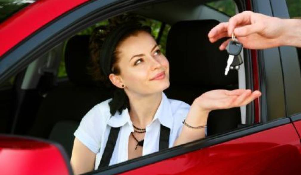 Automobile in prestito: quali responsabilità