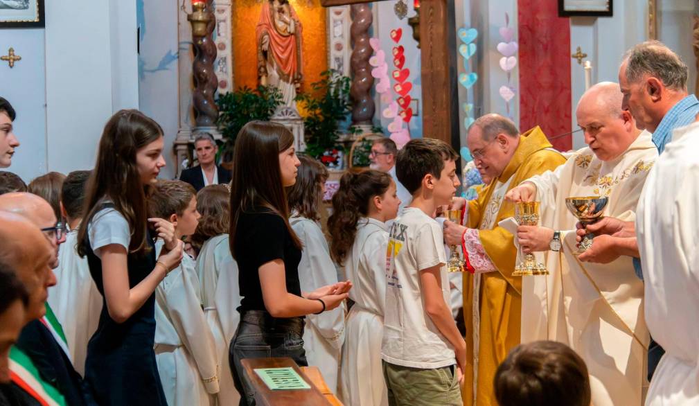 Collaborazione Valcavasia in cammino insieme: il Corpus Domini vissuto a Castelcucco