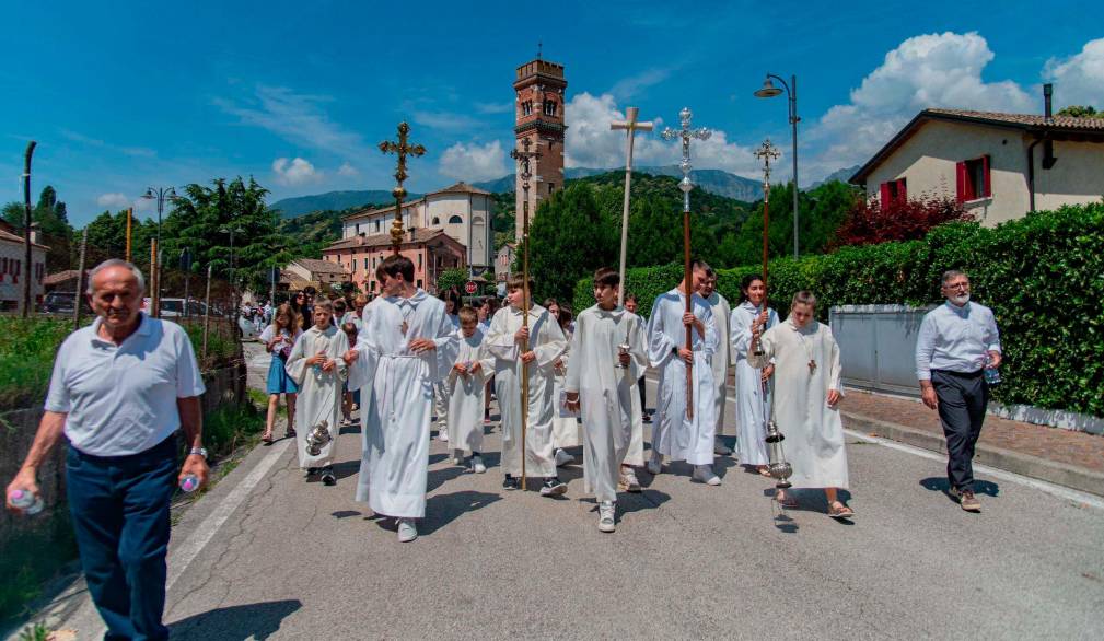 Collaborazione Valcavasia in cammino insieme: il Corpus Domini vissuto a Castelcucco