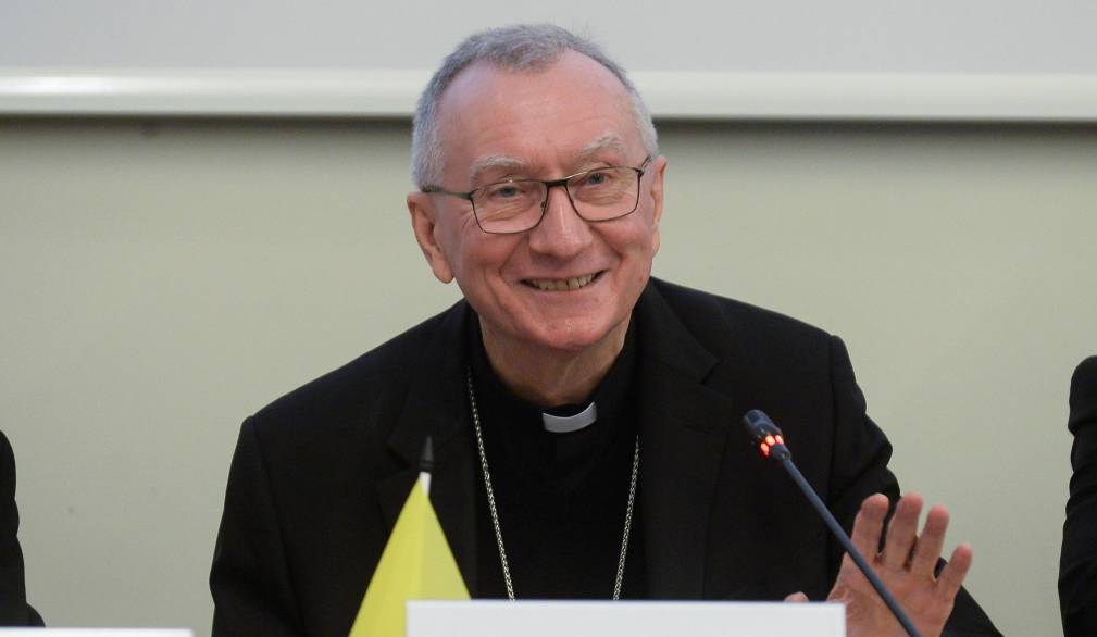 Intervista al cardinale Parolin: “Voce della Chiesa fondamentale per la pace”