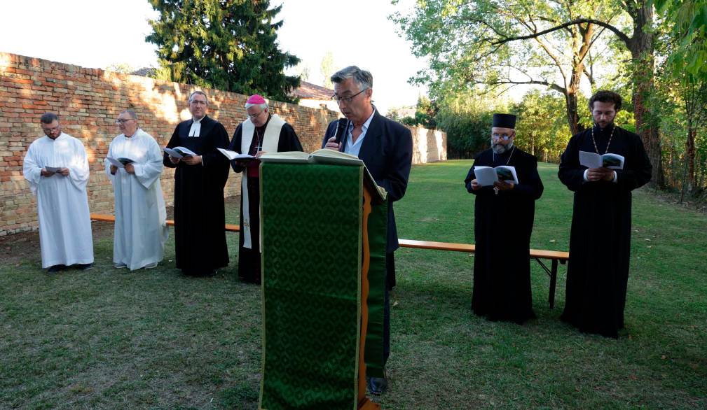 Veglia ecumenica: credenti in Cristo uniti per la cura del creato e per la pace