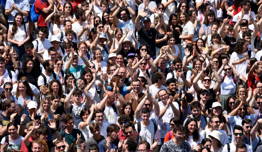 Alcuni dei giovani del Triveneto al pellegrinaggio al Santo, a Padova, lo scorso giugno (Giorgio Boato)