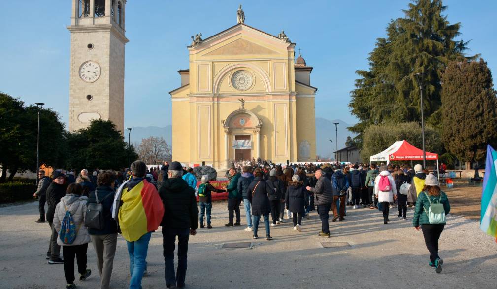 Testa, cuore e mani di tutti per la pace