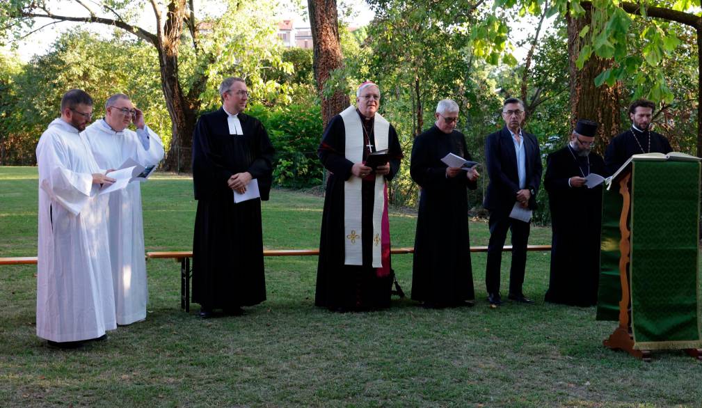Veglia ecumenica: credenti in Cristo uniti per la cura del creato e per la pace