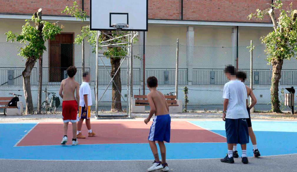 Il campetto della parrocchia non basta: servono nuovi spazi aperti ai giovani