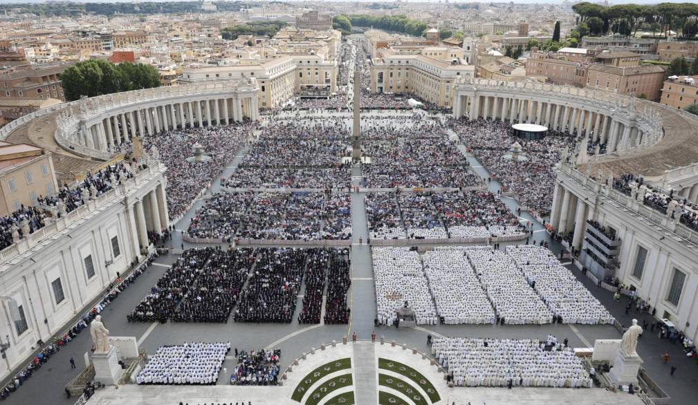 Leone XIV, messa di inizio pontificato nel segno dell’amore e dell’unità