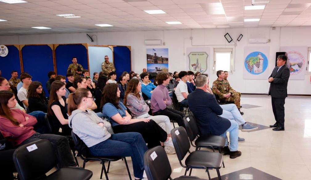 Studenti in viaggio culturale e umanitario nei Balcani