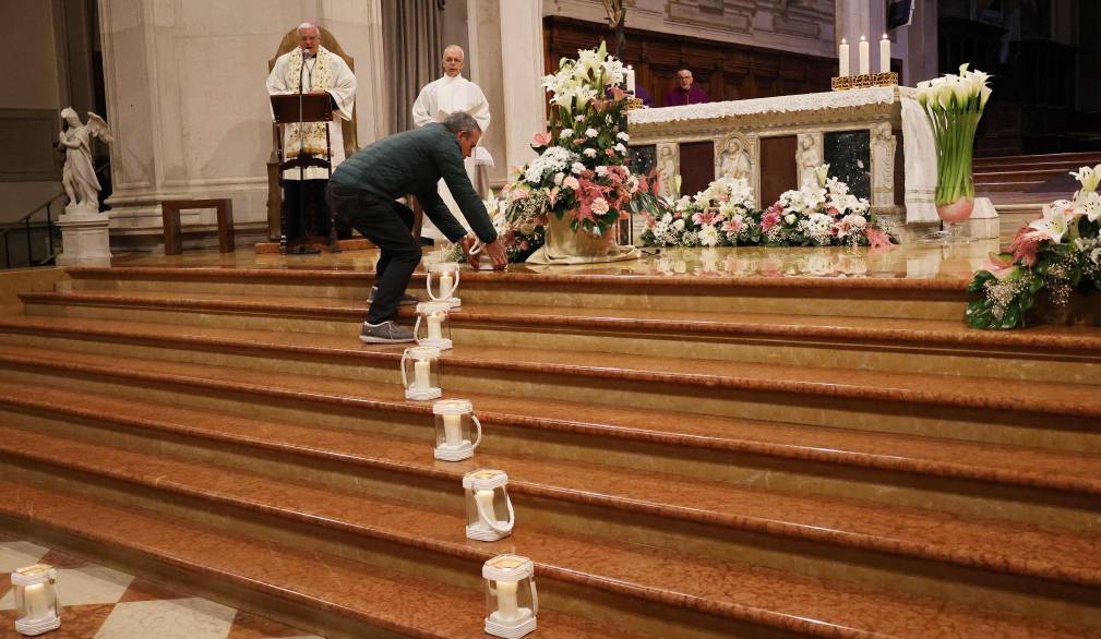 “Scegliamo il dialogo, la comunione, la giustizia”: in cattedrale la preghiera per la pace insieme al Vescovo