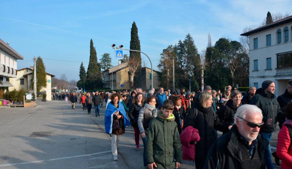 Testa, cuore e mani di tutti per la pace