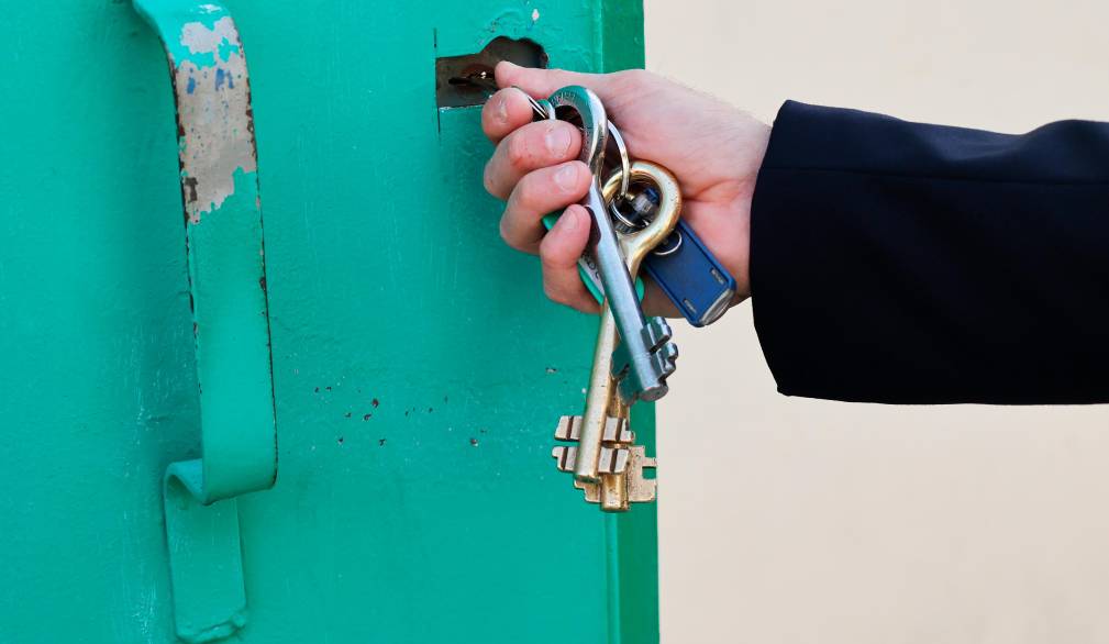 Il coraggio di “fermarsi accanto”