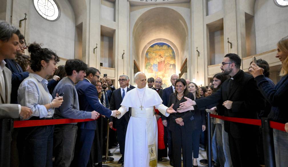 Papa alla Sapienza: “mondo storpiato dalle guerre, non si chiami difesa il riarmo”