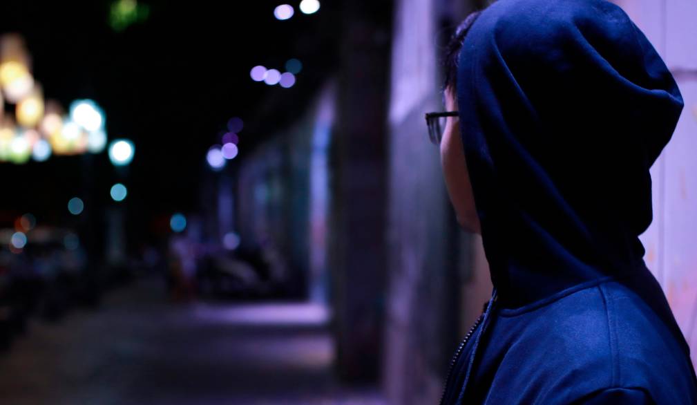 Il nuovo reato di violenza organizzata e l’imputabilità presunta dai 14 anni