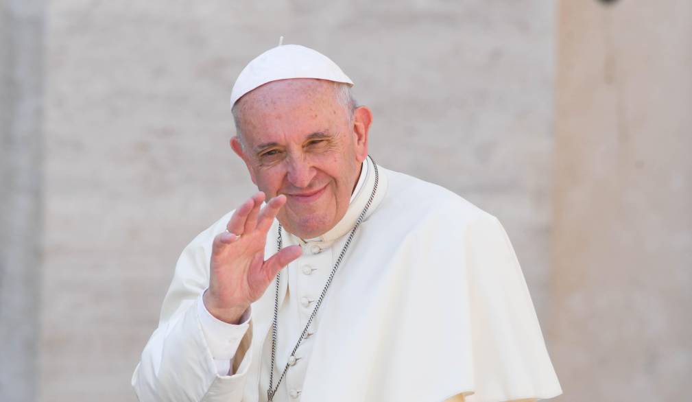 Papa Francesco, il ricordo del vescovo Michele un anno dopo: “Ci ha aiutati a vedere il volto misericordioso di Dio”