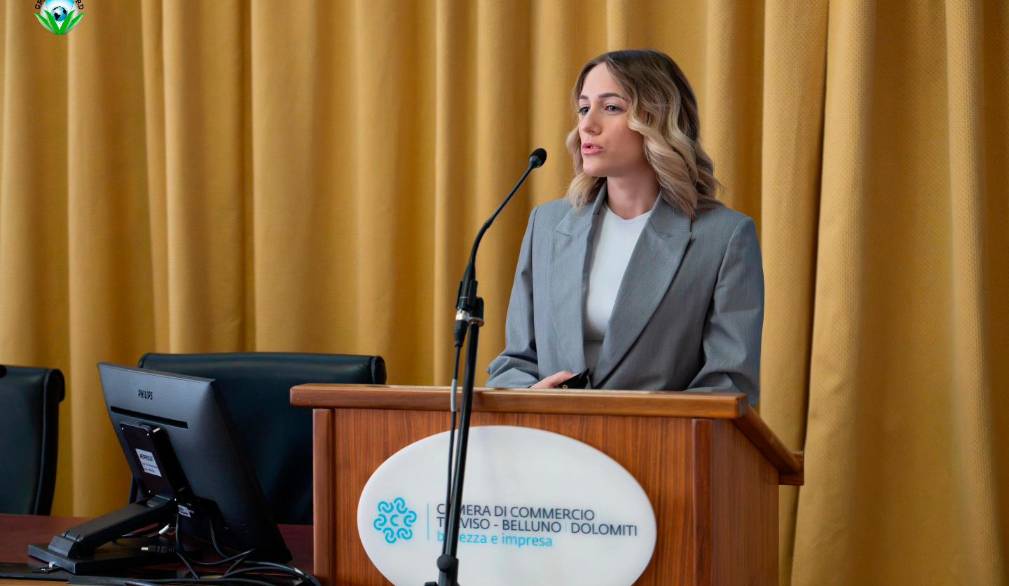 Una delle relatrici, Feride Sheshi