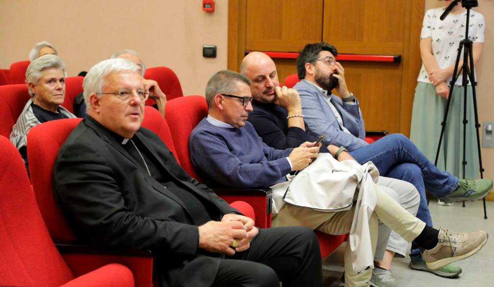 Settimana sociale: poveri, scelta “non opzionale”