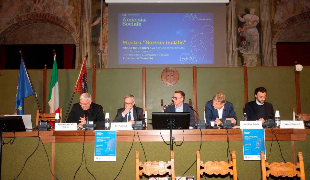 Inaugurata a Treviso la mostra dedicata ad Alcide De Gasperi