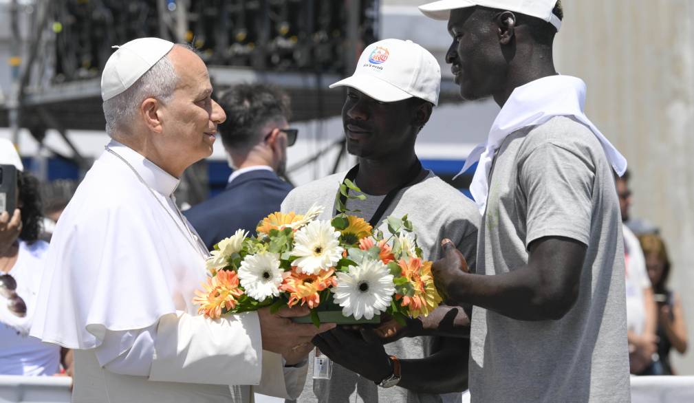 Papa alle Canarie: “Migranti esame di coscienza per l’Europa”