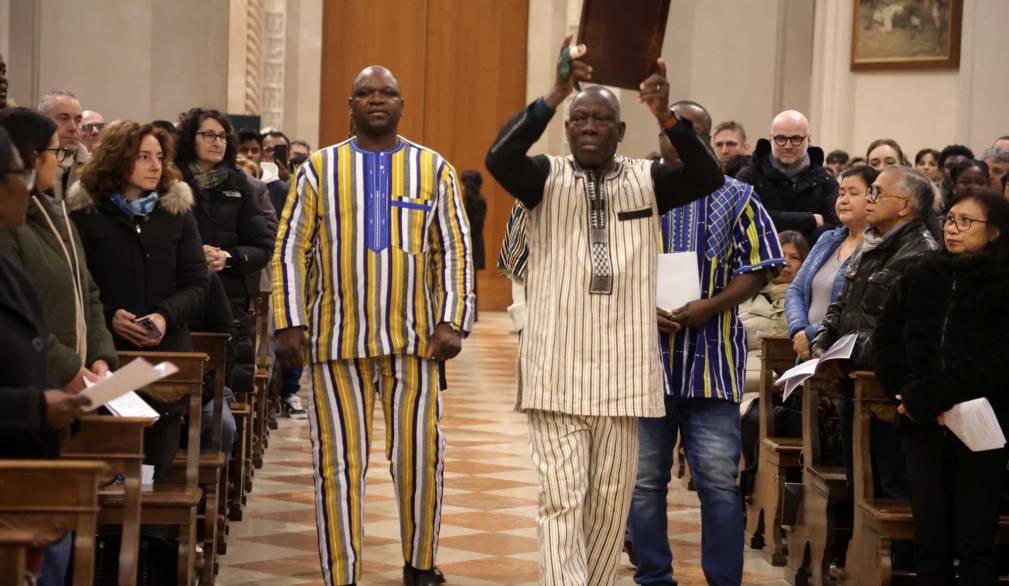 Messa dei popoli con vescovo Michele Tomasi, in cattedrale a Treviso