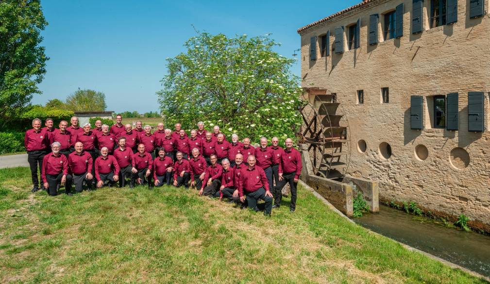 Il coro Tre Molini festeggia cinquant’anni