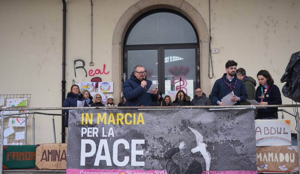 In duemila in marcia, a Camposampiero, per una pace disarmata e disarmante